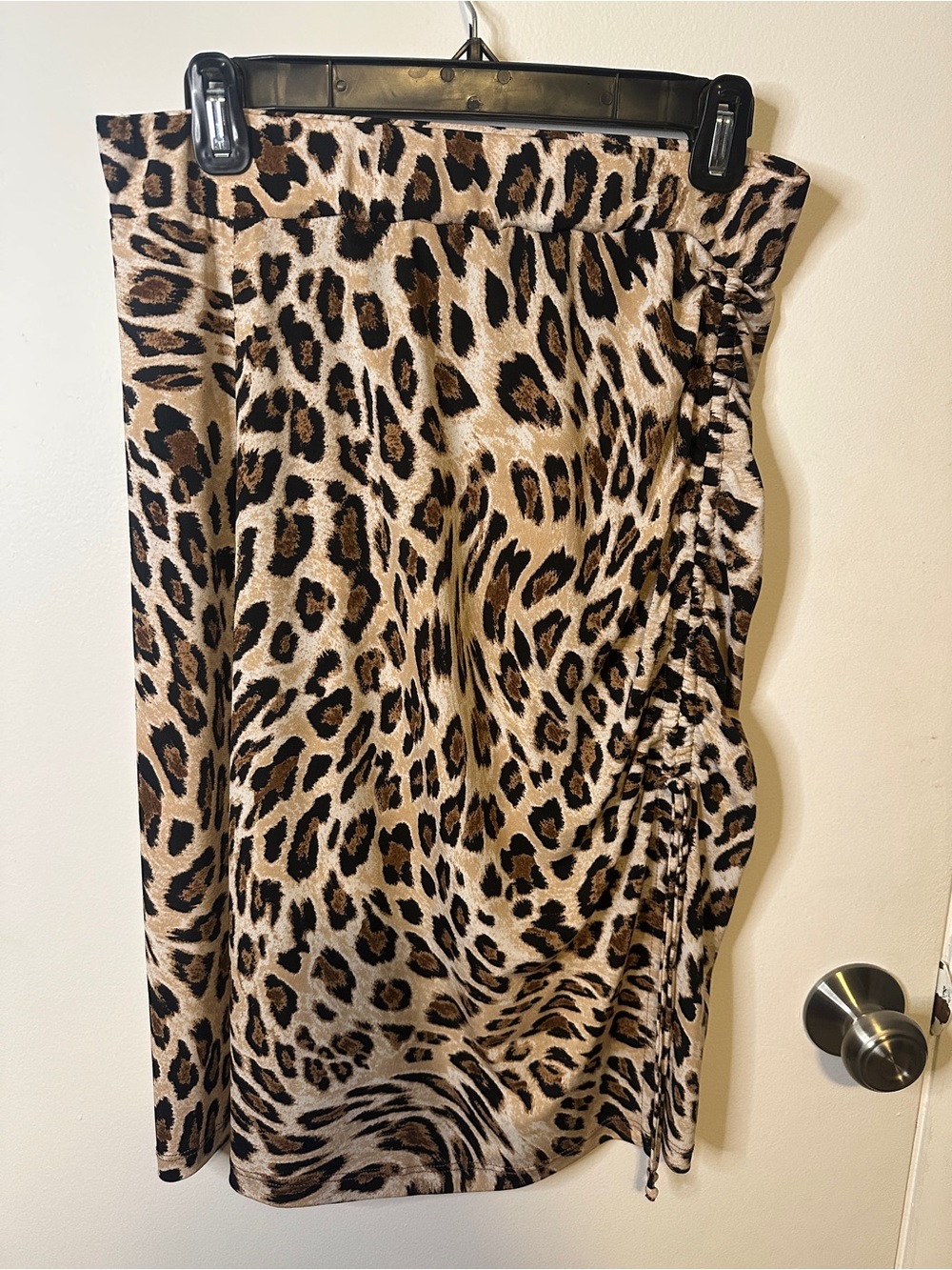 Veronica M Leopard-Print Midi Skirt in Brown and Black